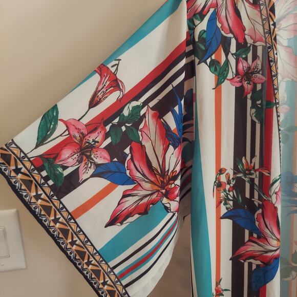 Freemarket Flying Tomato Floral Longline Duster Cardigan Semi Sheer Floral Beach - Picture 2 of 6